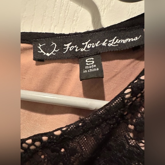 For Love And Lemons 3/4 Sleeve Rosalita
Lace Mini Dress w Front Keyhole Cutout - Picture 10 of 11